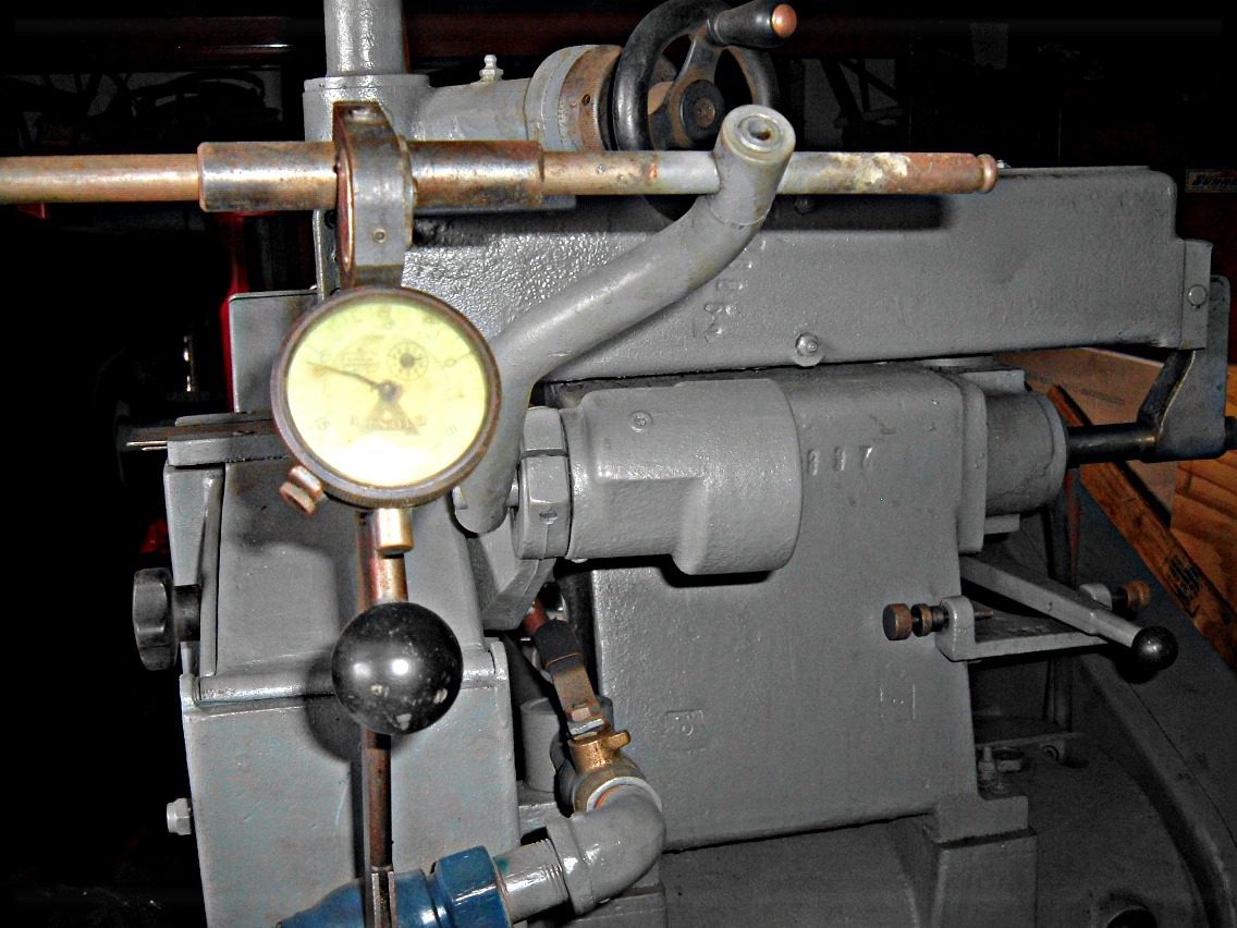 Berco 260A Crankshaft Grinder